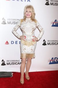 Dolly Parton's Height, Weight, Measurements, Bio & More