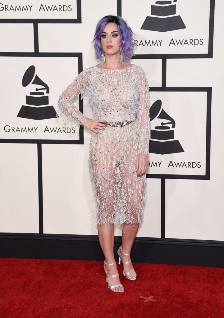 Katy Perry arrives to the Grammy Awards