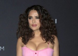 "Frida" Star Salma Hayek's Height, Weight, Measurements & More 2 Salma Hayek