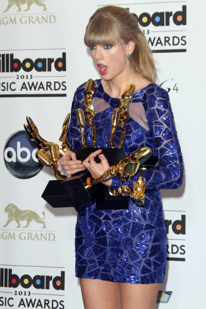 Taylor Swift at Billboard Music Awards Press Room