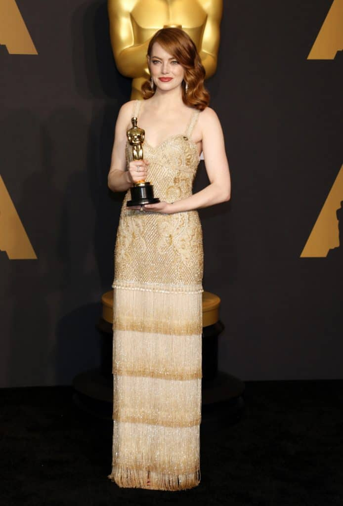 Emma Stone's Age, Height, Weight, Biography, Relationships & More 3 Emma Stone at the Annual Academy Awards