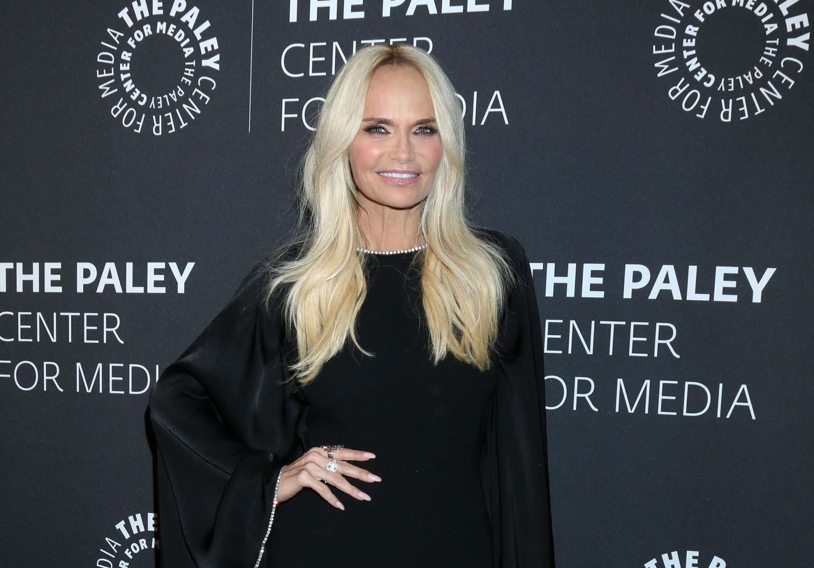 Kristin Chenoweth Measurements Height Weight And More