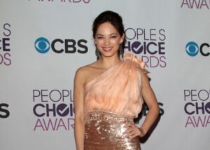 Kristin Kreuk’s Age, Height, Weight, Biography, Relationships & More 1 Kristin Kreuk