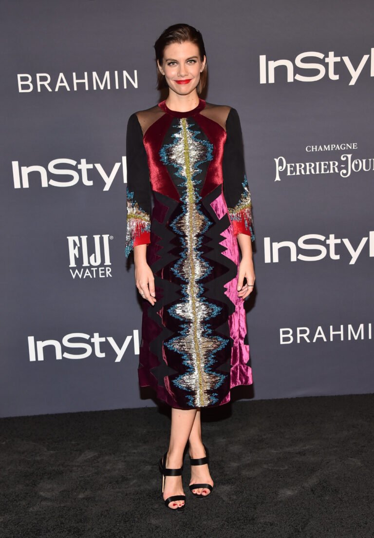 Lauren Cohan Measurements Height Weight More   Lauren Cohan At InStyle Awards 768x1104 