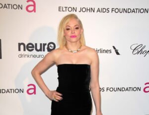 Rose McGowan’s Age, Height, Weight, Biography, Relationships & More 3 Rose McGowan