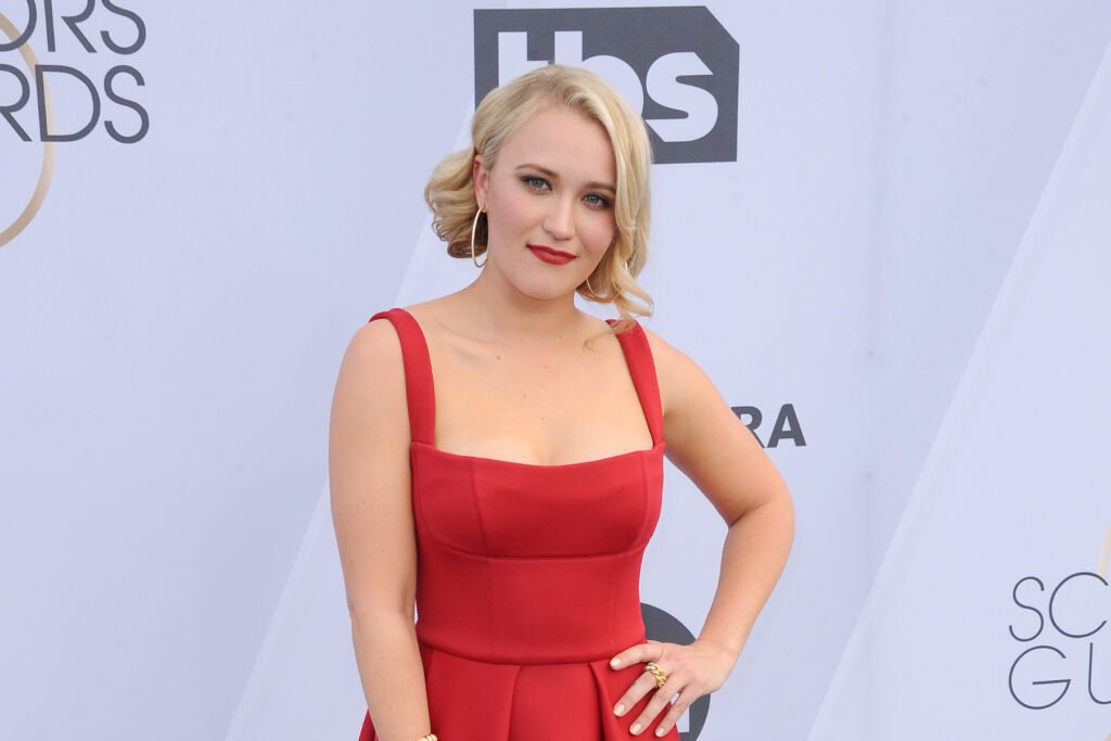 Emily Osment Measurements Height, Weight & More