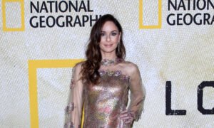 Sarah Wayne Callies’ Age, Height, Weight, Biography, Relationships & More 8 Sarah Wayne Callies