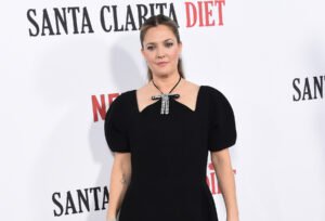 'E.T.' Star Drew Barrymore's Height, Weight, Measurements & More 4 Drew Barrymore