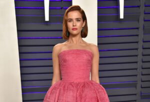 Zoey Deutch's Age, Height, Weight, Biography, Relationships & More 4 Zoey Deutch