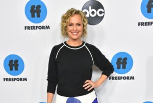 Melora Hardin's Height, Weight, Age, Biography, Relationships & More 7 Melora Hardin