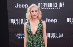 Maika Monroe's Age, Height, Weight, Biography, Relationships & More 1 Maika Monroe