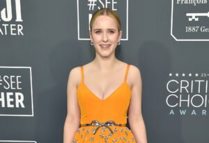 Rachel Brosnahan's Age, Height, Weight, Biography, Relationships & More 4 Rachel Brosnahan