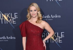 Reese Witherspoon's Height, Weight, Physique, Net Worth & More 6 Reese Witherspoon