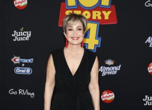 Annie Potts' Age, Height, Weight, Biography, Relationships & More 6 Annie Potts