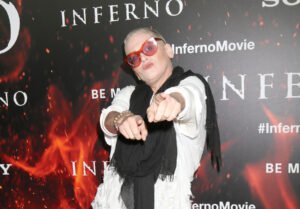 Lori Petty's Age, Height, Weight, Biography, Relationships & More 2 Lori Petty