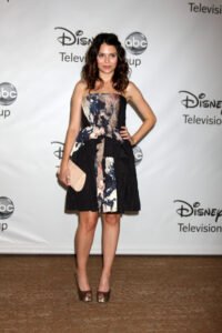 Alexandra Krosney's Height, Weight, Measurements & More