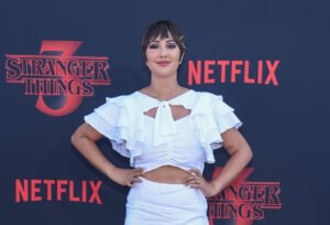 Jackie Cruz's Height, Weight, Age, Fun Facts & More 3 Jackie Cruz