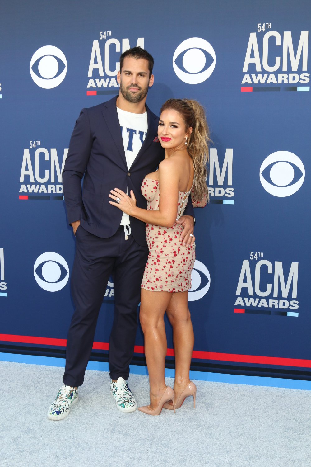 Jessie James Decker's Height, Weight, Measurements & More