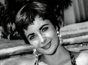The Legacy of Elizabeth Taylor: Height, Weight, Real Size & More 2 Elizabeth Taylor