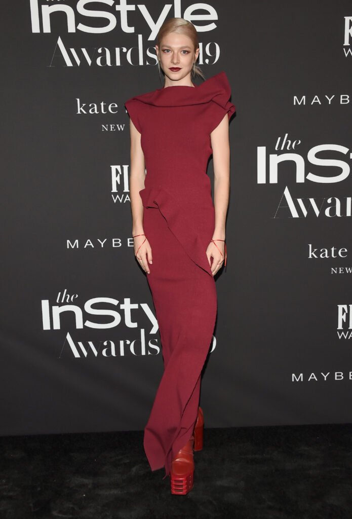 Model Hunter Schafer at the InStyle Awards