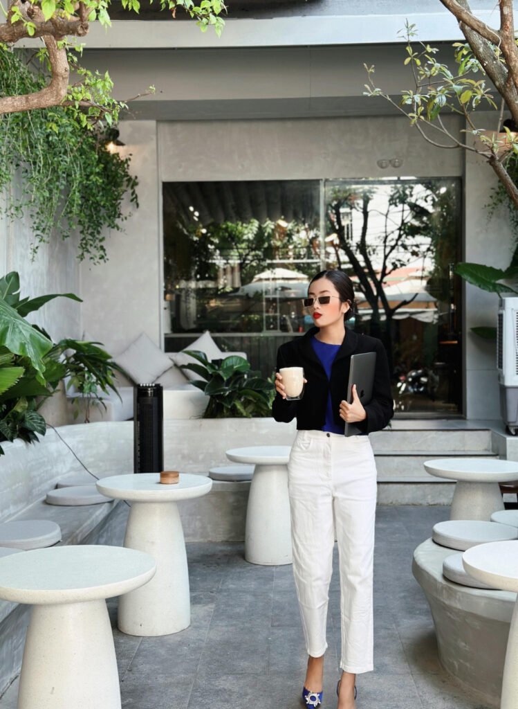 Chic Corporate Outfits