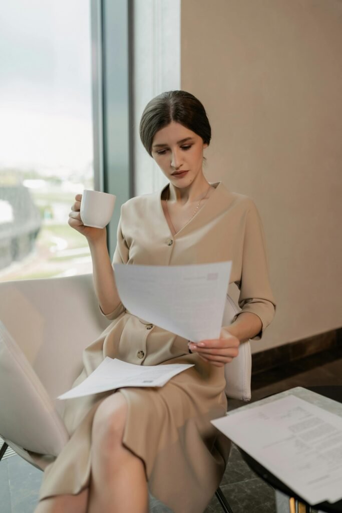 Classy Corporate Businesswoman Outfit