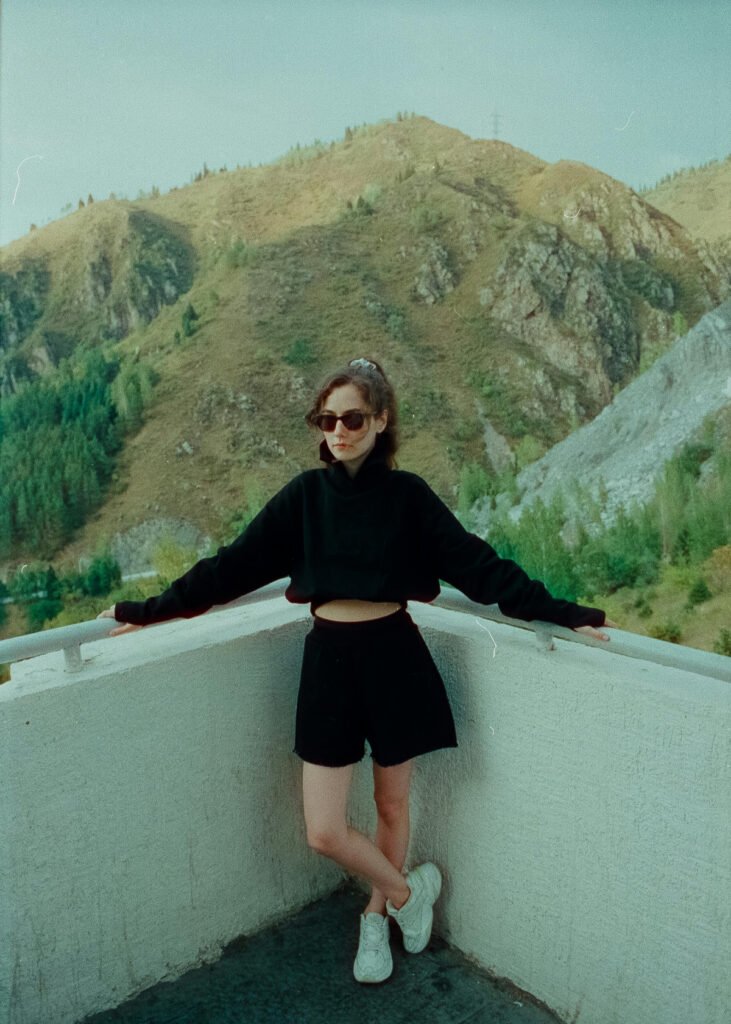 Cute Hiking Date Outfit