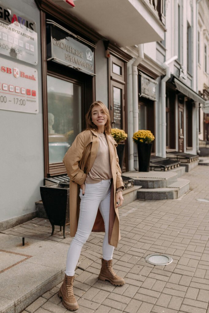 Expensive Airport Look