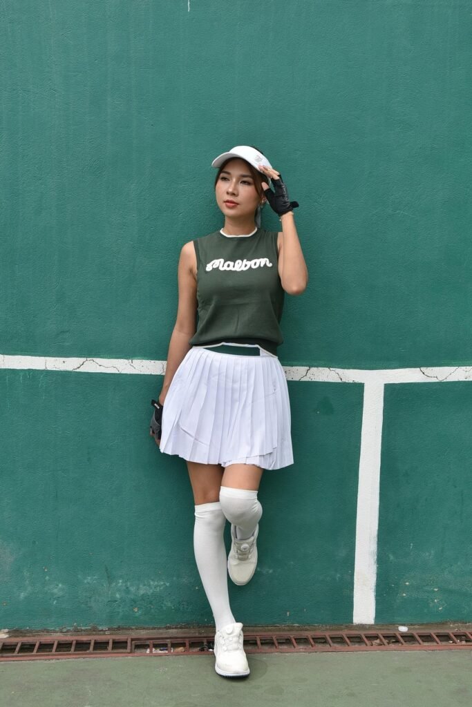 Aesthetic Summer Tennis Skirt Outfit (3)