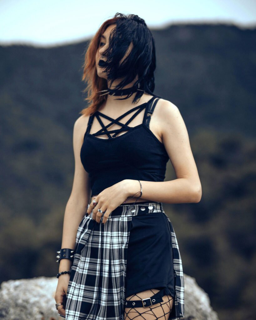 All Black Grunge Outfit (1)
