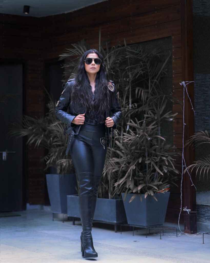 Baddie Party All Black Outfit (3)