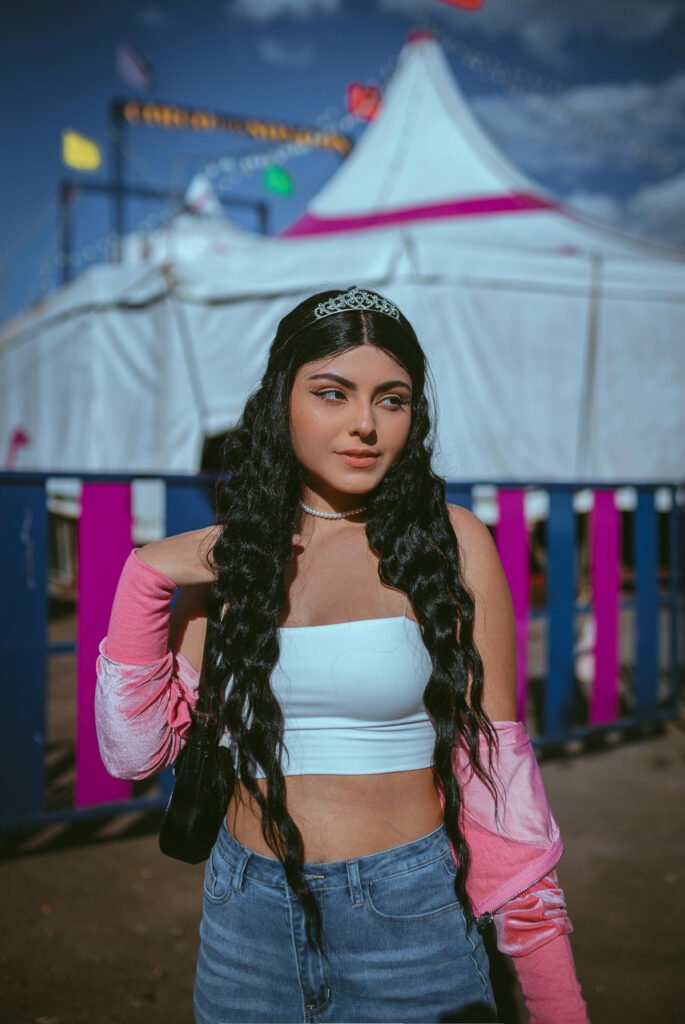 Chic Music Festival Outfit (2)