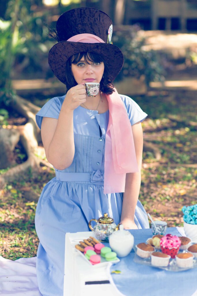Chic Tea Party Outfits (2)
