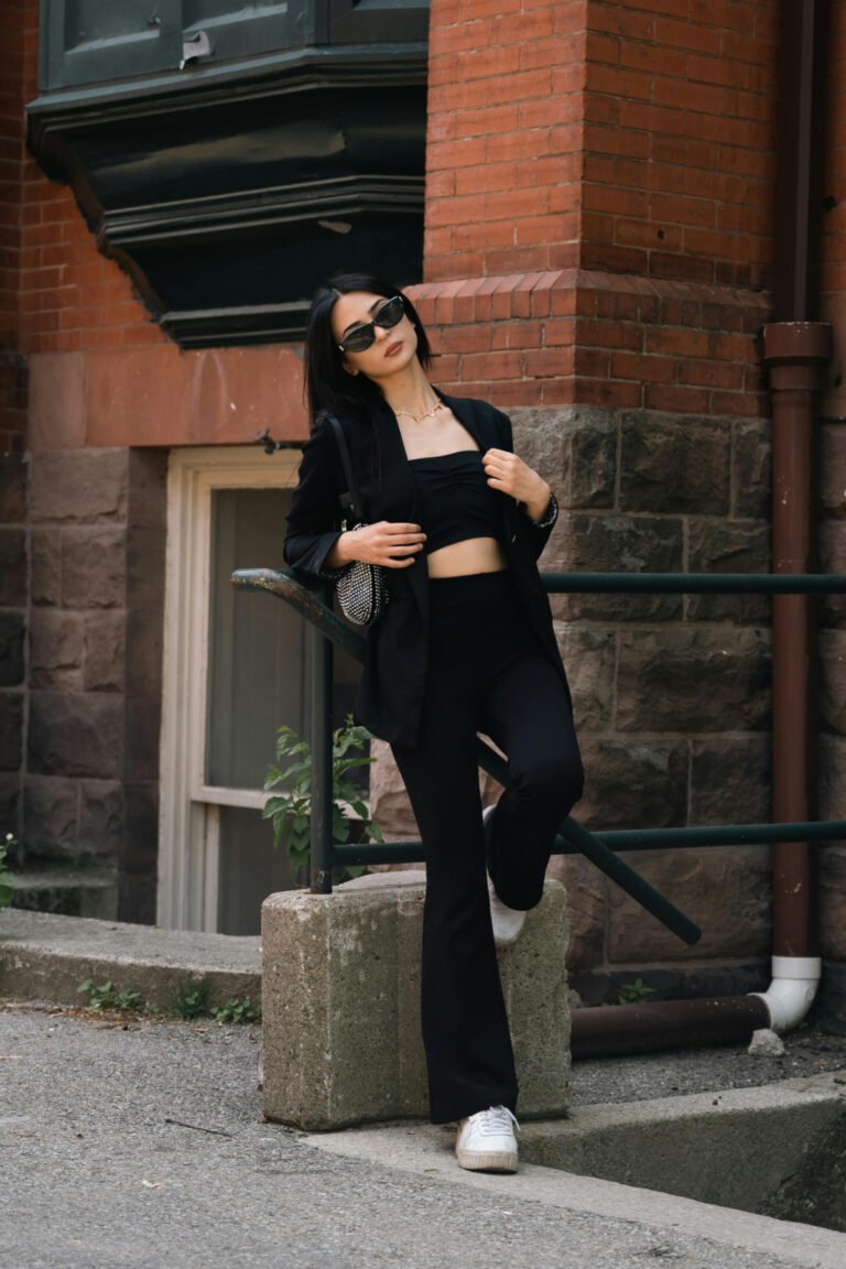 40 Fashionable All Black Outfits Thatll Make A Statement 