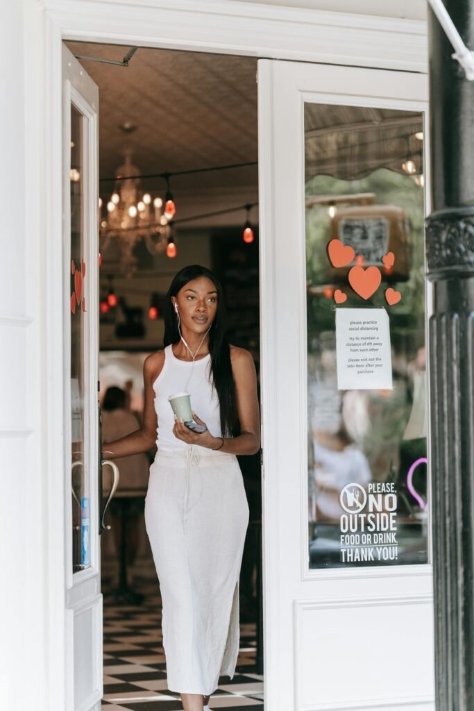 Classy All White Outfits (1)