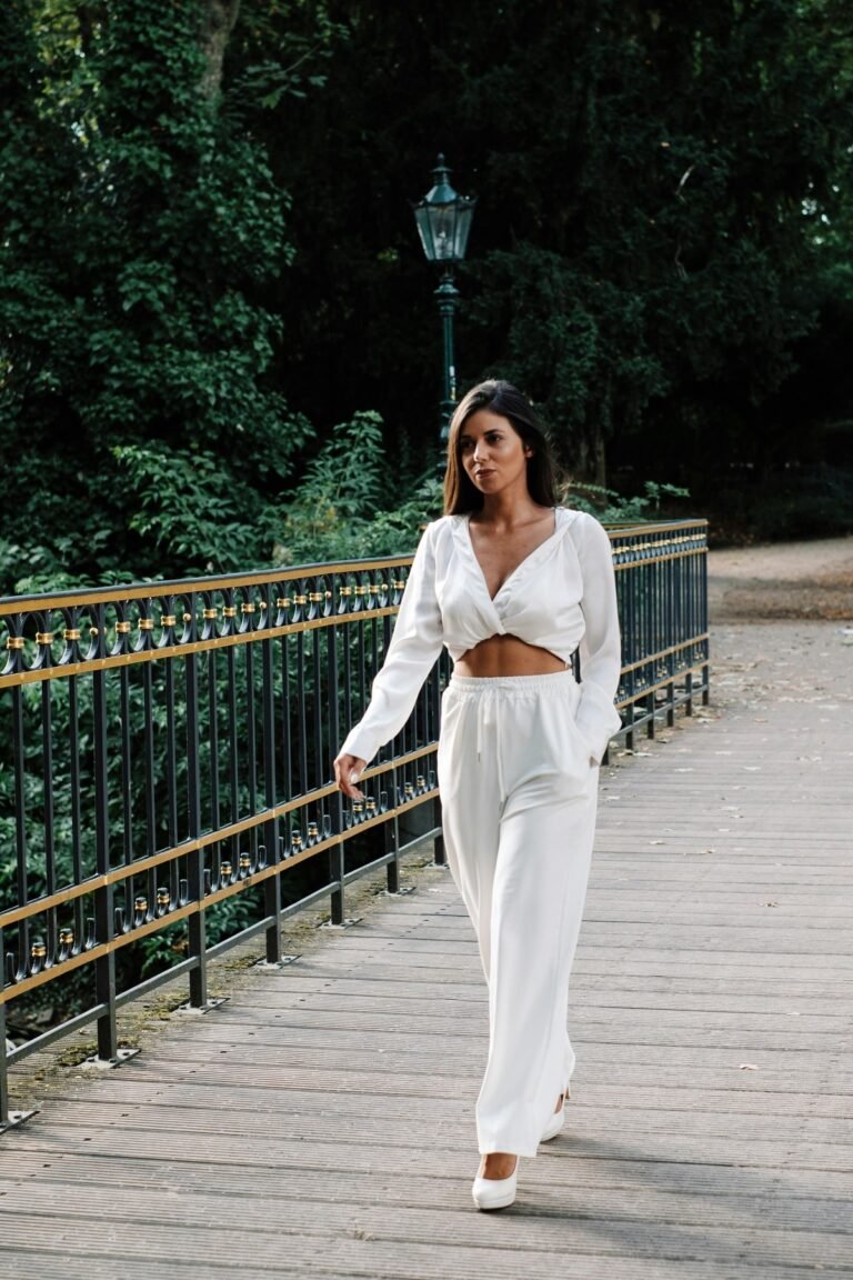 40 Stunning All White Outfits To Make A Statement Everywhere 