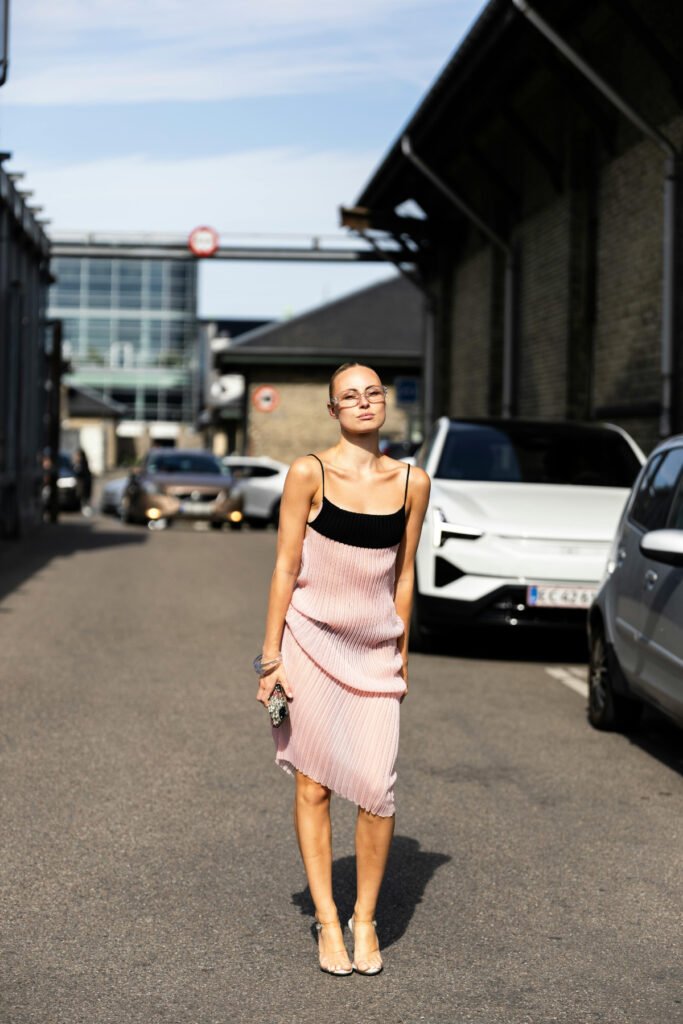 Pink Party Outfit (2)