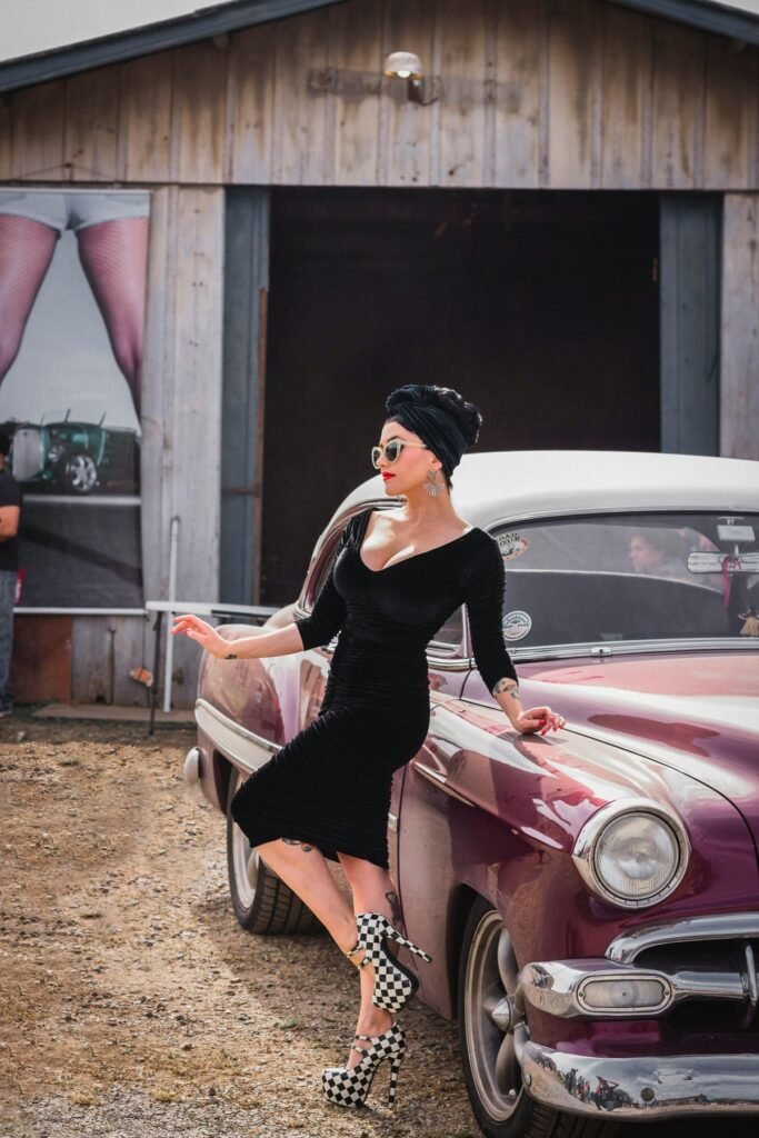 Retro Classy Vintage Outfit (2)