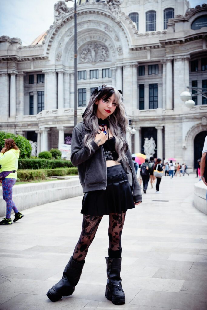 University Grunge Outfit