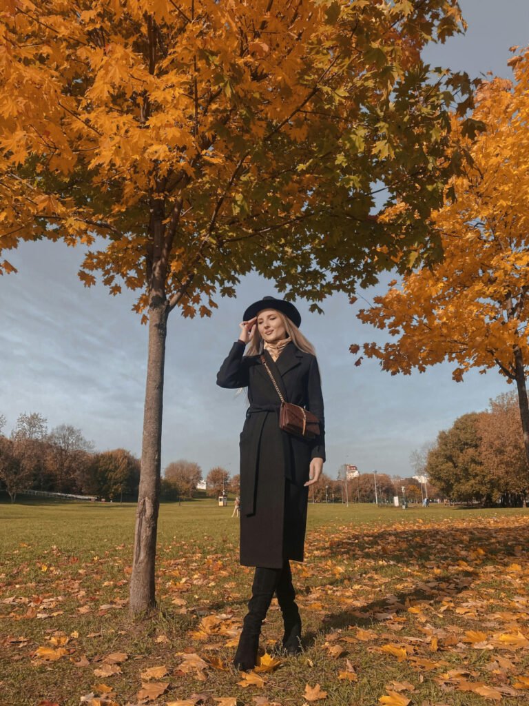 Vintage Old Money Thanksgiving Outfits