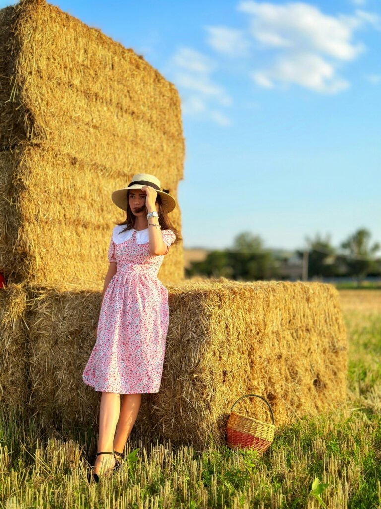 Classy Apple Picking Outfit (3)