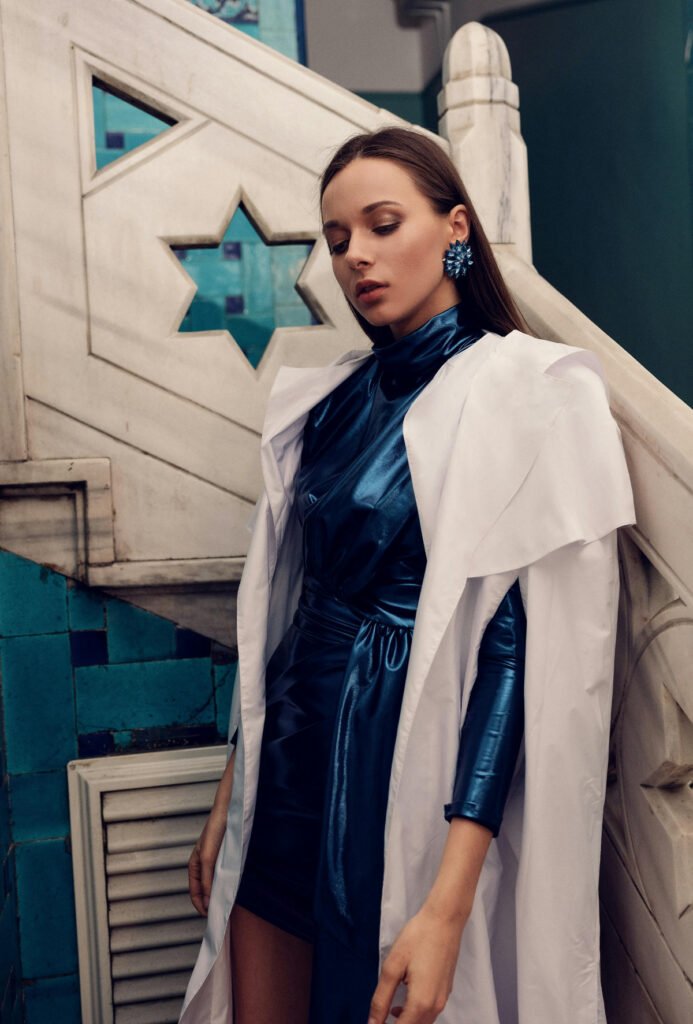 Classy Disco Outfit (1)