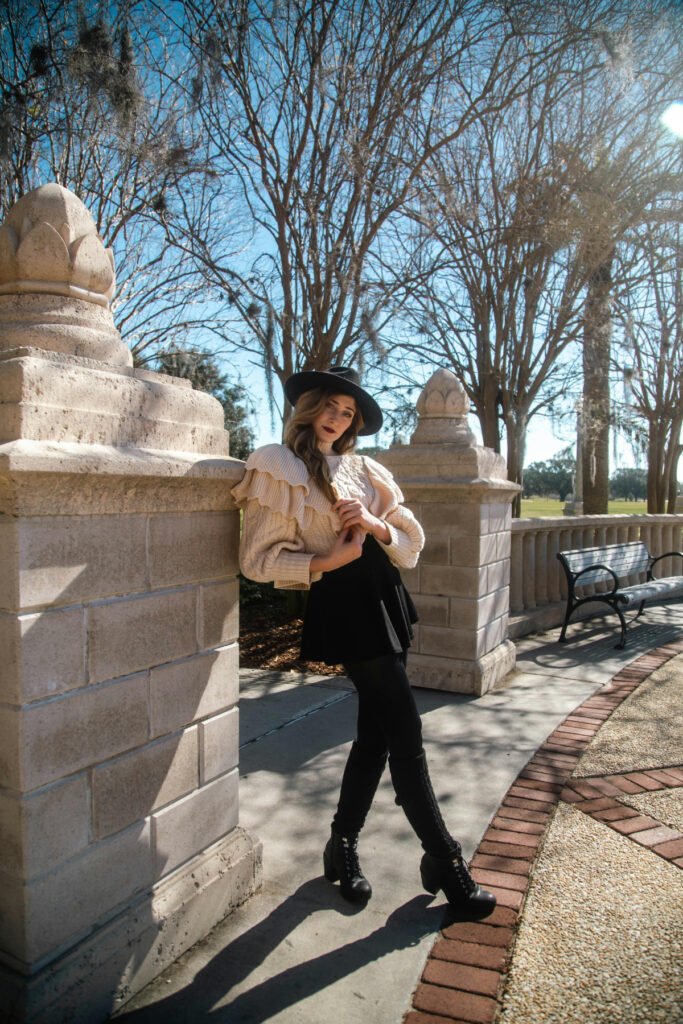 Classy Fall Skirt Outfit