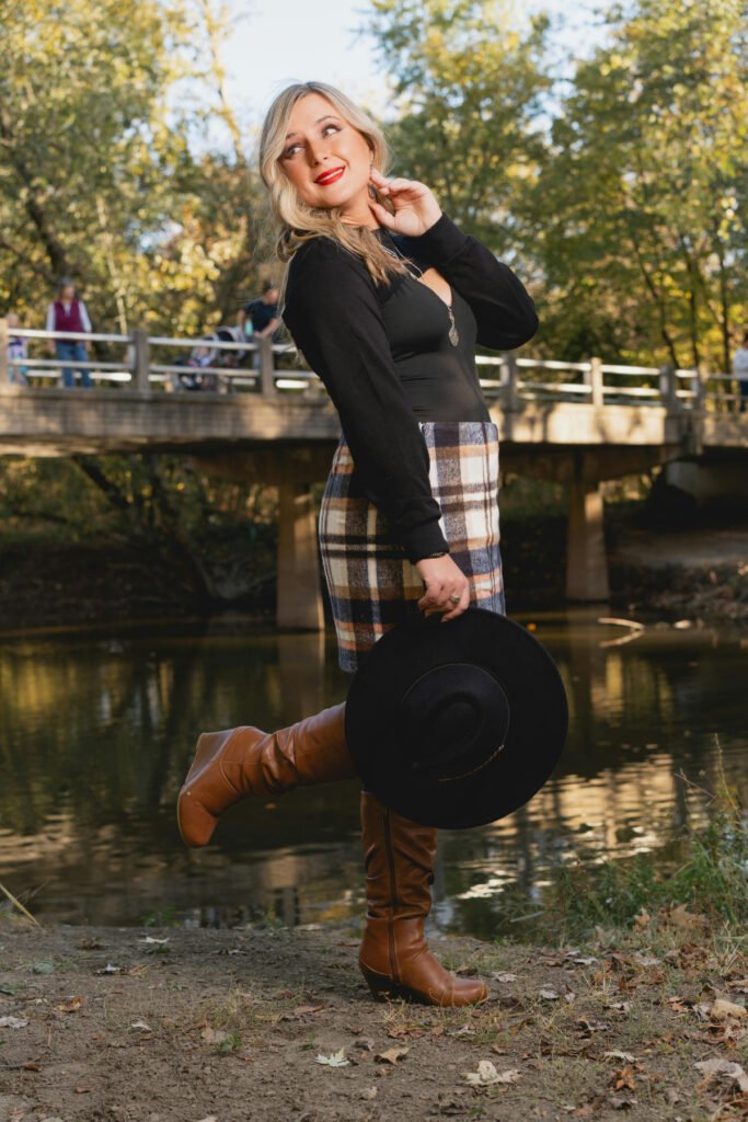 Classy Fall Skirt Outfit for Work