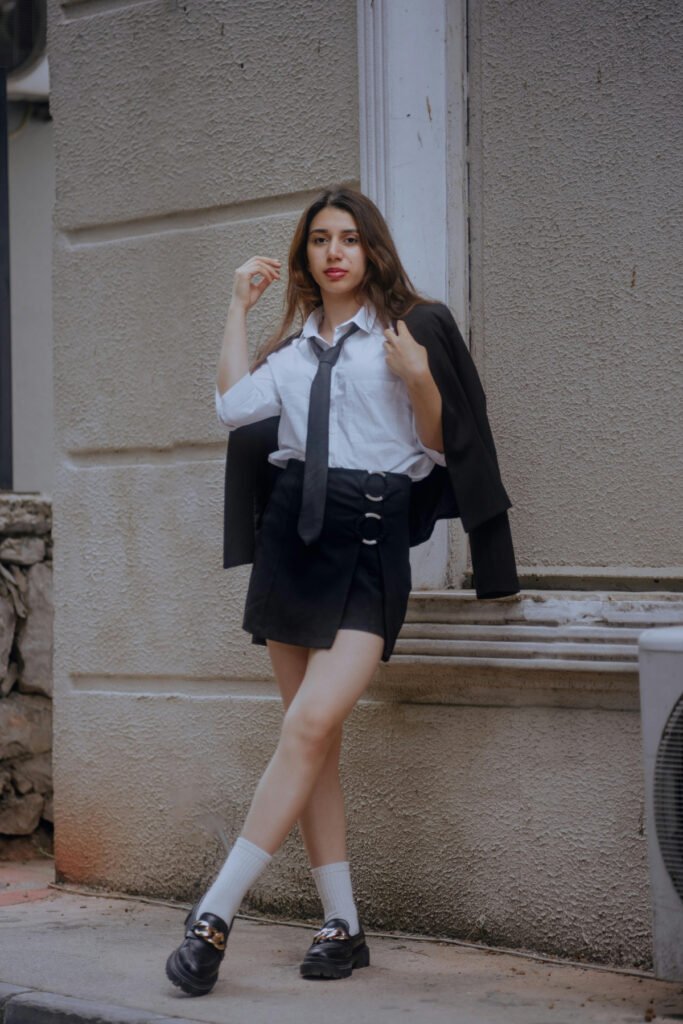 Cute Dark Academia Outfit