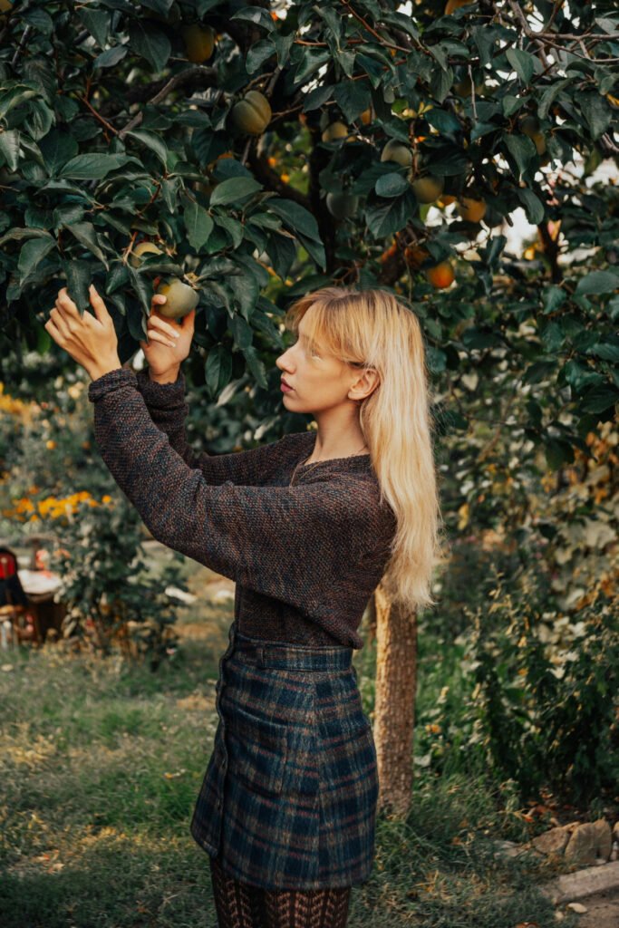 Elegant Apple Picking Outfit