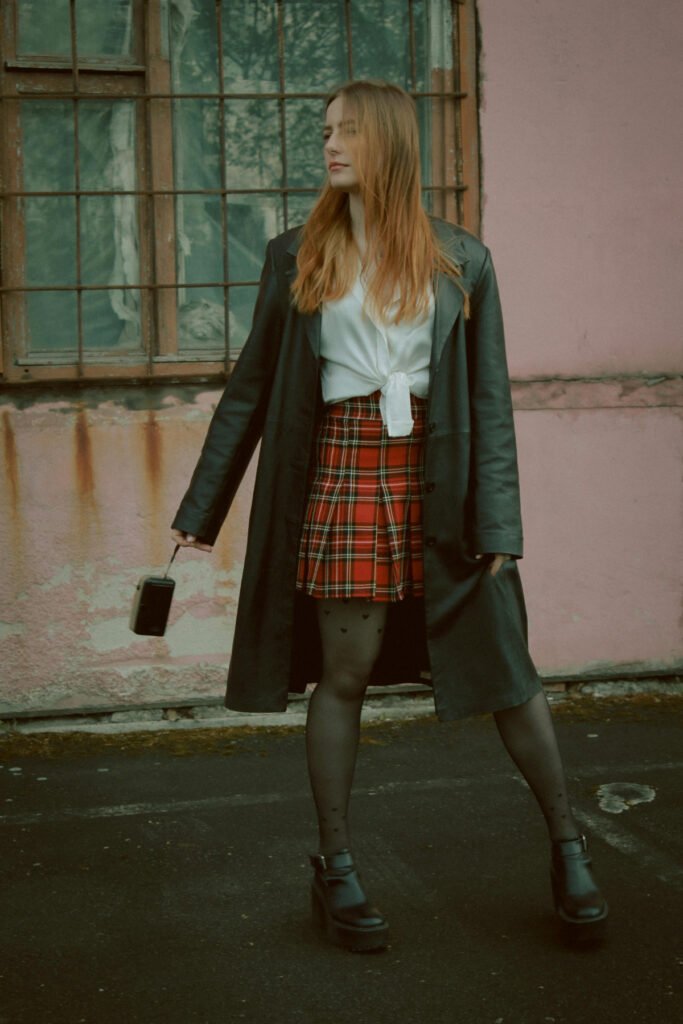 Expensive Dark Academia Outfit (1)