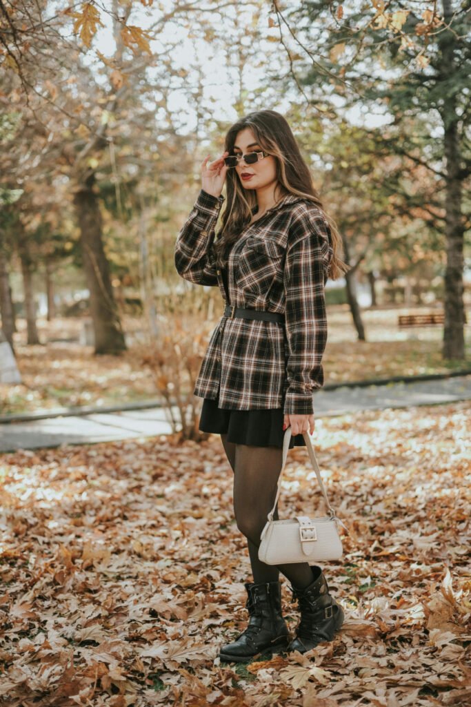 Expensive Dark Academia Outfit (3)