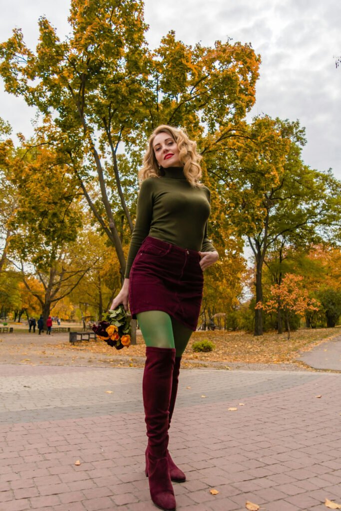 Fall Mini Skirt Outfit