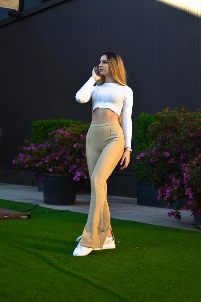 Fancy Flare Legging Outfit (2)